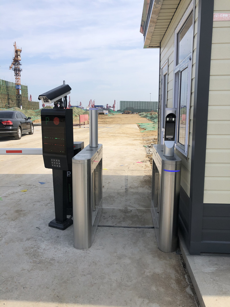 車牌識別及小擺閘人臉識別、董家口渤海糧油工業有限公司